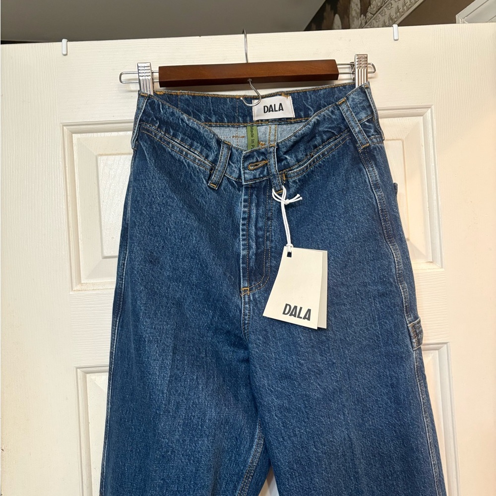 Women's Flat Blue Starch Jeans Sz 24